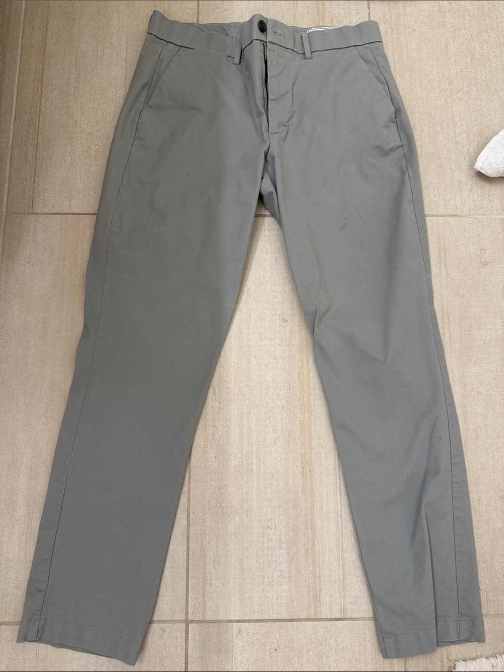 GAP Men's Straight Chinos - Gray